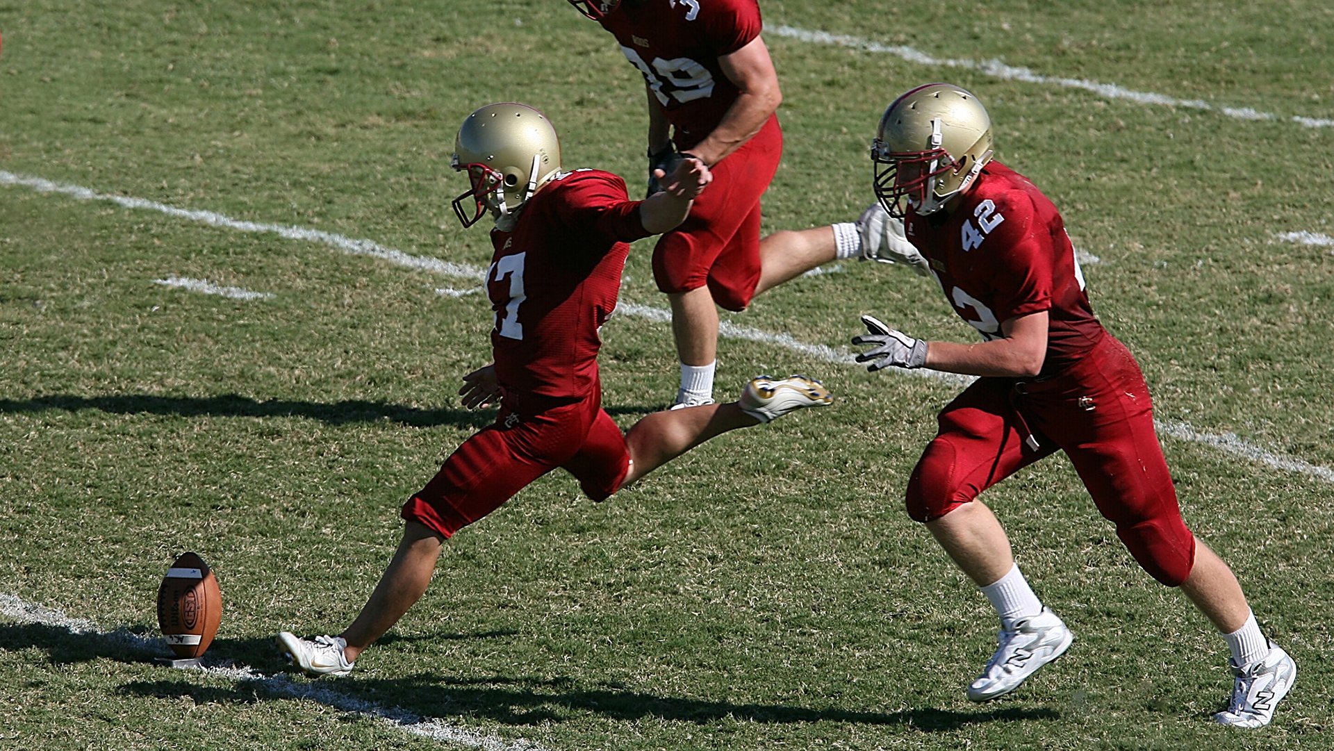 Kaiyun官方登录入口-高尔的突破与配合展现袋鼠队日益成熟的进攻体系